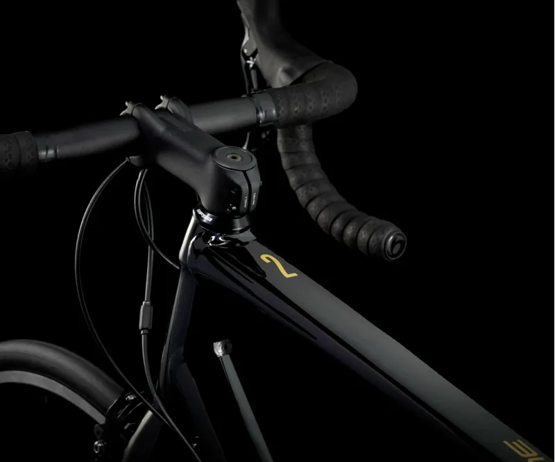 Trek Domane AL 2 Road Bike in Black-4